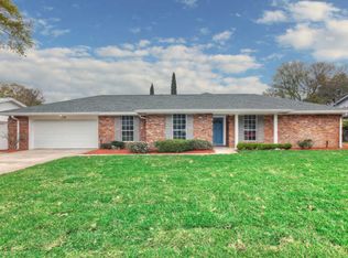 7239 White Birch Dr, Jacksonville, FL 32277