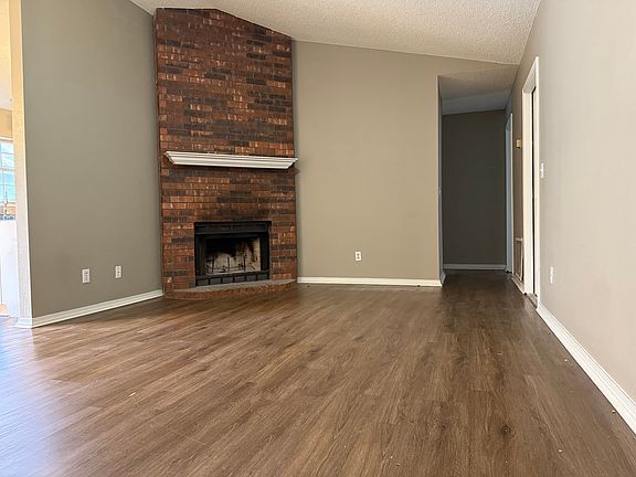 2nd image of 775 W Van Gogh Pl