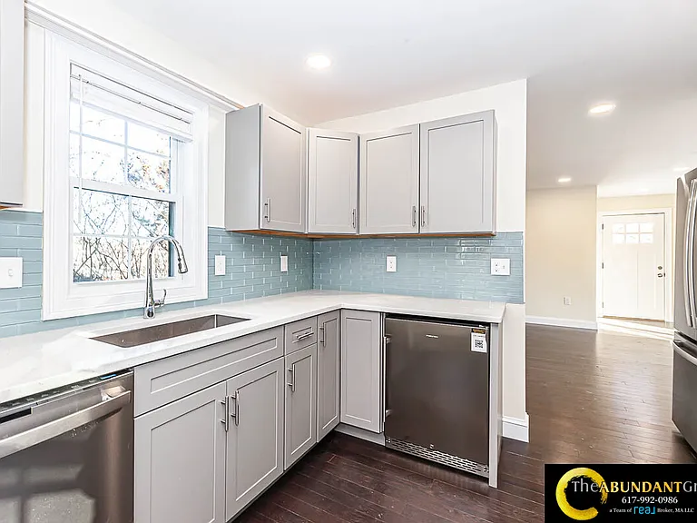 48 Caldwell Rd #1 — Photo 6