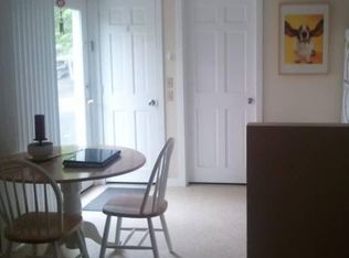 3 Sturbridge Rd, Holland, MA 01521