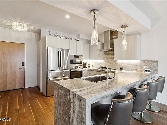 2nd image of 7180 E Kierland Blvd #417