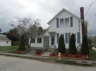 96 Allen Ave, Riverside, RI 02915