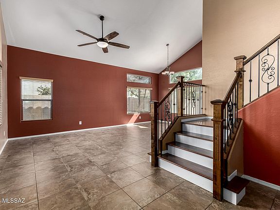 5th image of 1121 W Canary Way