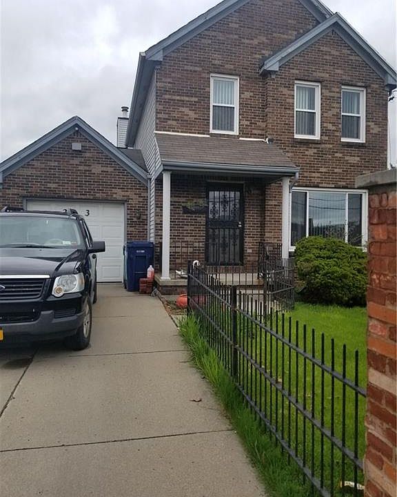 1st image of 23 Milnor St