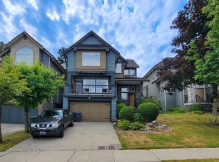 11382 154a St, Surrey, BC V3R 2V7