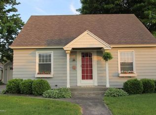 114 W Exchange St, Spring Lake, MI 49456