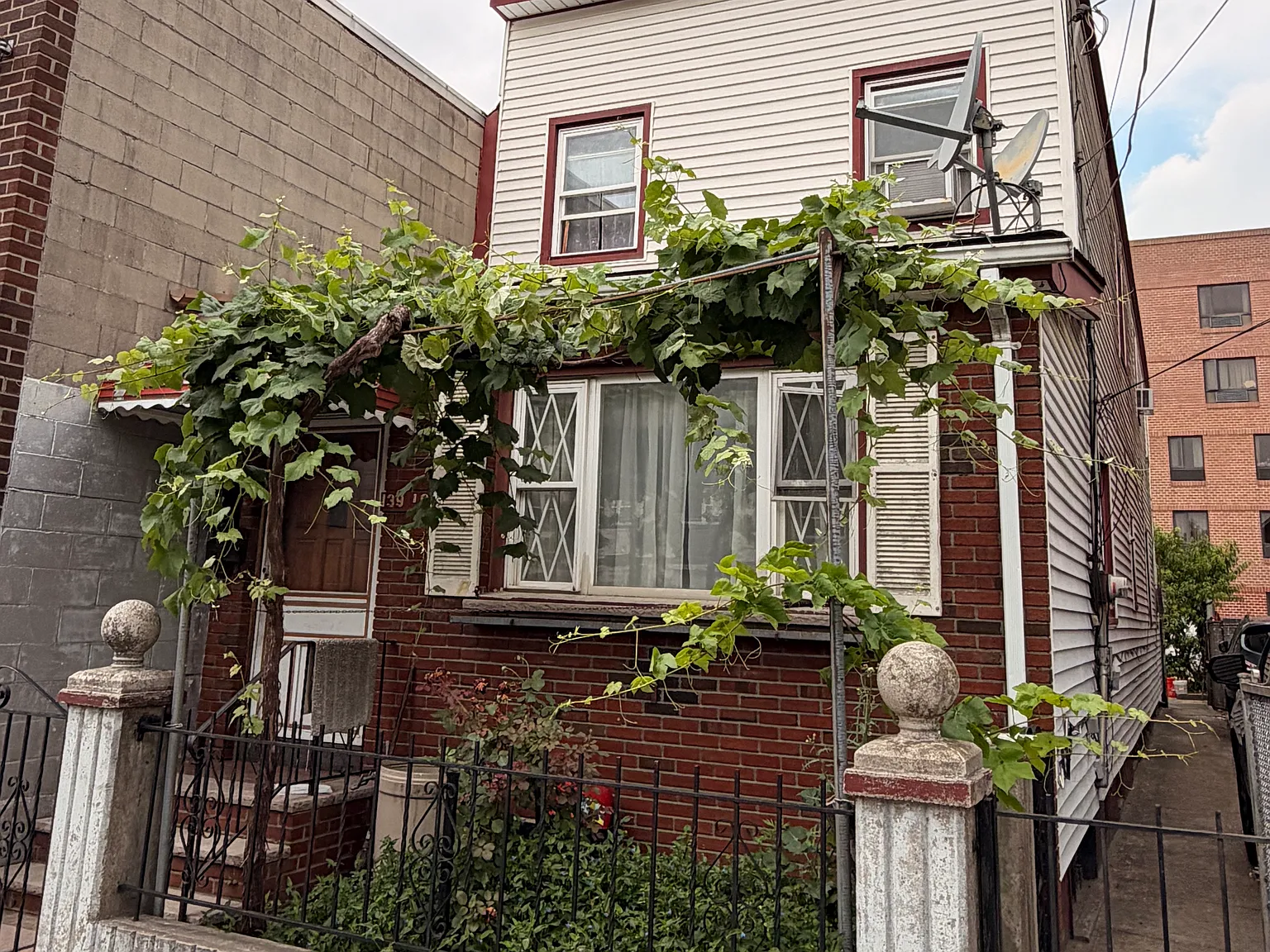 2 bed, 1000 sqft, $2,750 — Photo 1