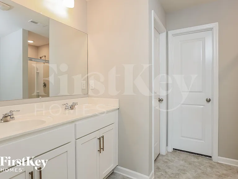 109 Longleaf Dr — Photo 11