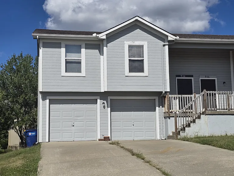 934 Egret St — Photo 3