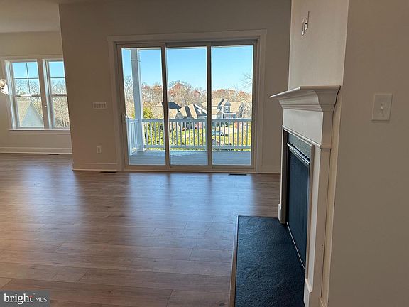 5th image of 124 Bridge Valley Rd #26