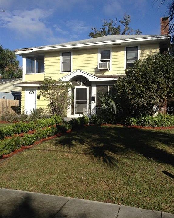 1st image of 1415 E Jefferson St
