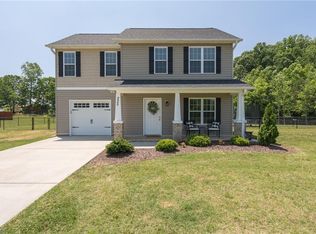 225 Headen Hills Dr, Lexington, NC 27292