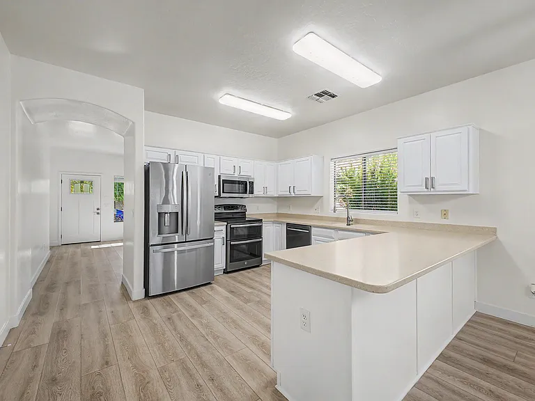 3533 E Joseph Way — Photo 17