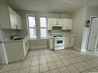670 Grand St APT 1A, Jersey City, NJ 07304