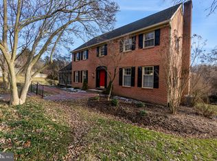 1099 W Lake Ave, Baltimore, MD 21210