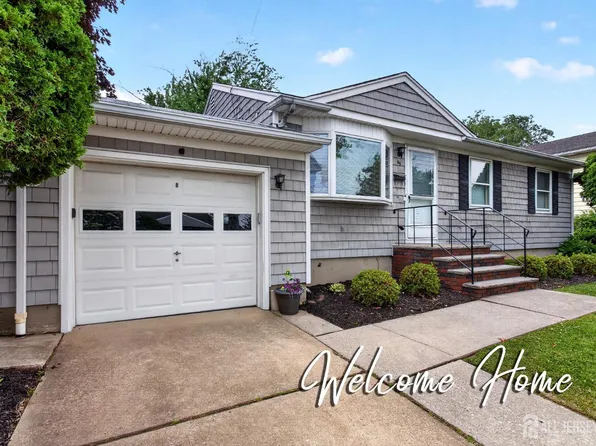56 Whitman St, Carteret, NJ 07008