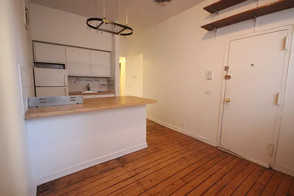 Rented by Nooklyn NYC LLC | media 29