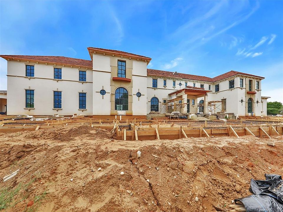 1st image of 1814 High Country Dr