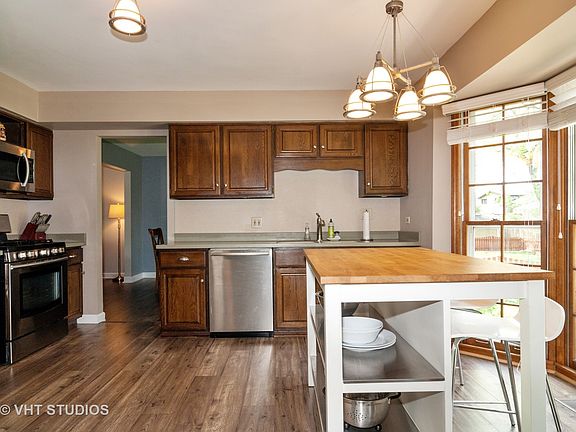 2nd image of 1030 Viking Ct