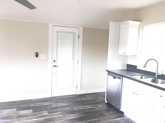 5th image of 143 Minot Ave #B