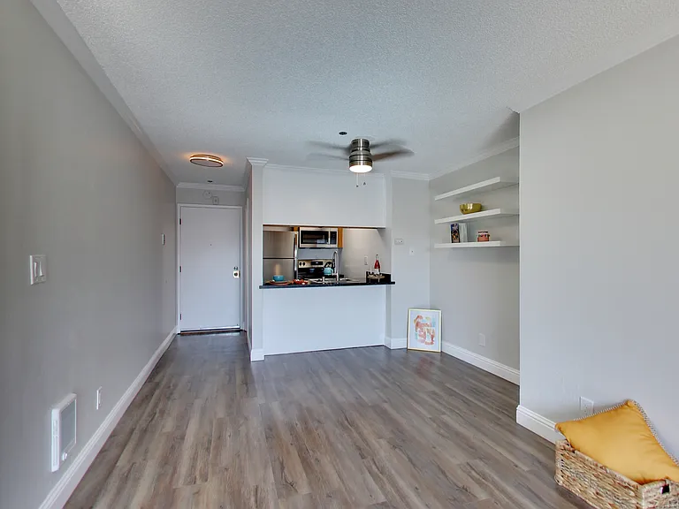 378 Van Buren - Renovated 2bed and 1bed units - Beautiful Building! — Photo 76