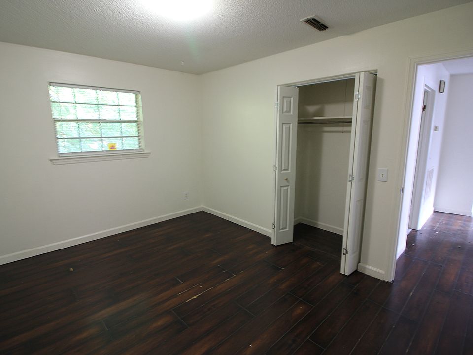 1st image of 1831 Dana Ln