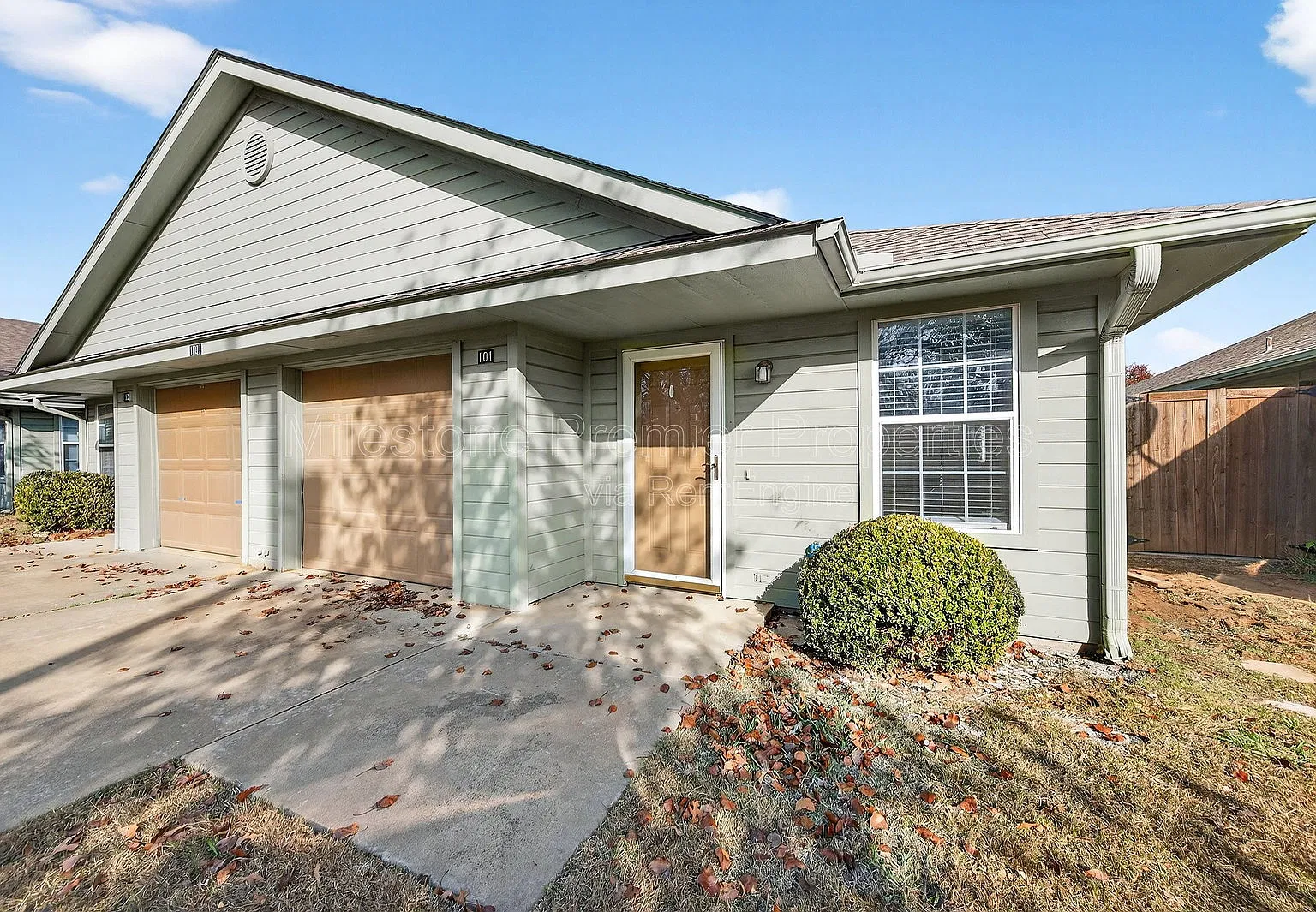 2 bed, 2.0 bath, 1013 sqft, $1,150 — Photo 1