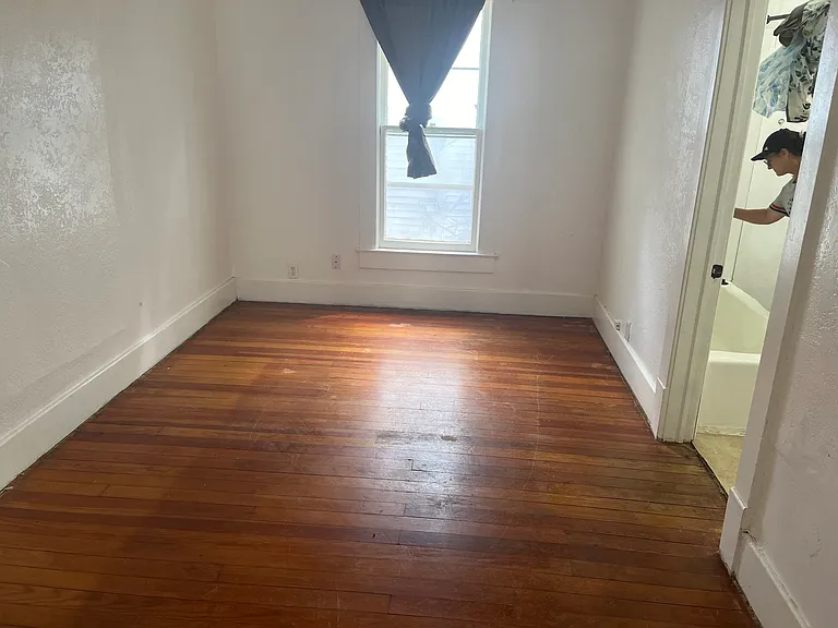108 W Wallace St — Photo 7