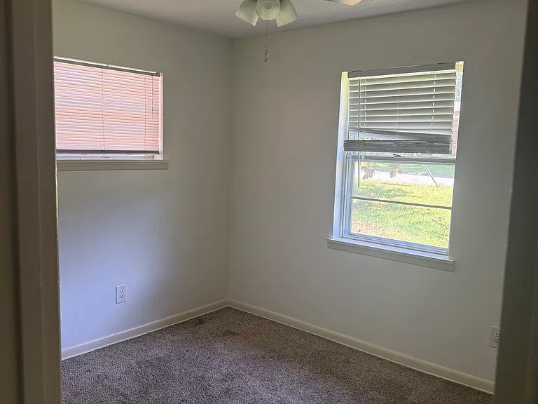 1447 Rebel Dr — Photo 7