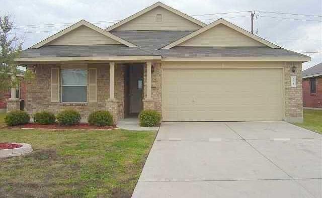 1st image of 203 Lucky Clover Ln