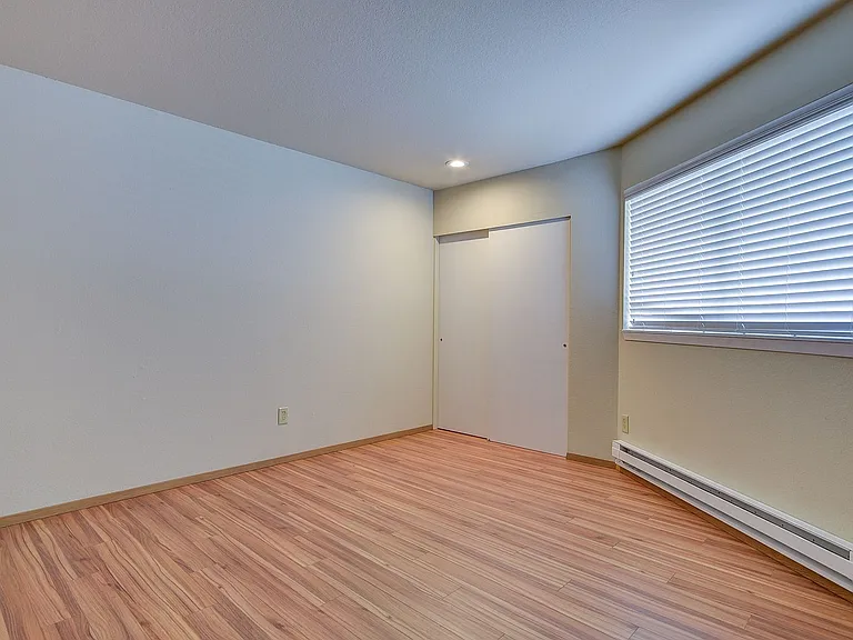 M0832 Arbor Terrace Apartments — Photo 14