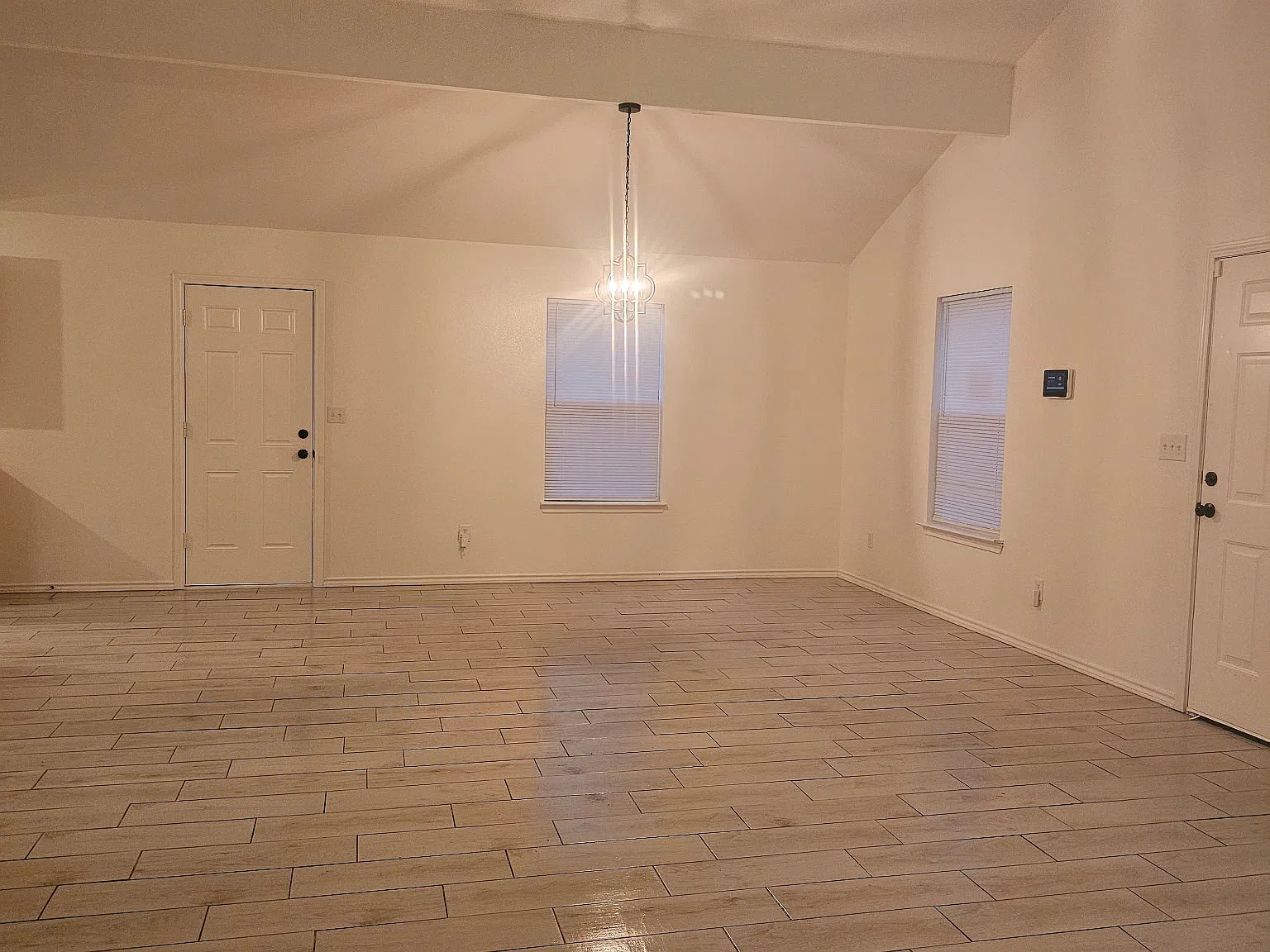 3 bed, 1291 sqft, $1,750 — Photo 4