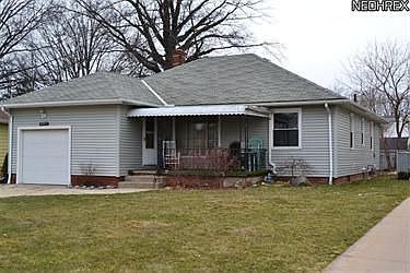 1st image of 28819 Foxboro Dr
