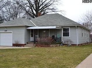 28819 Foxboro Dr, Willowick, OH
