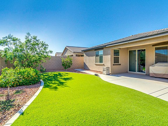 5th image of 2281 W Farrier Way