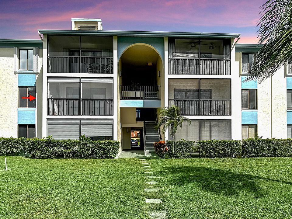 1st image of 1106 Green Pine Boulevard #G2