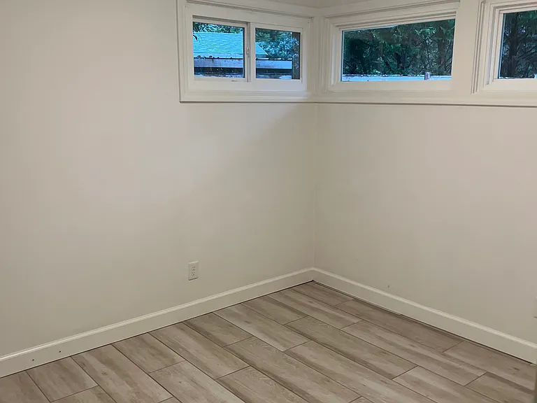 912 Wesley Rd — Photo 26