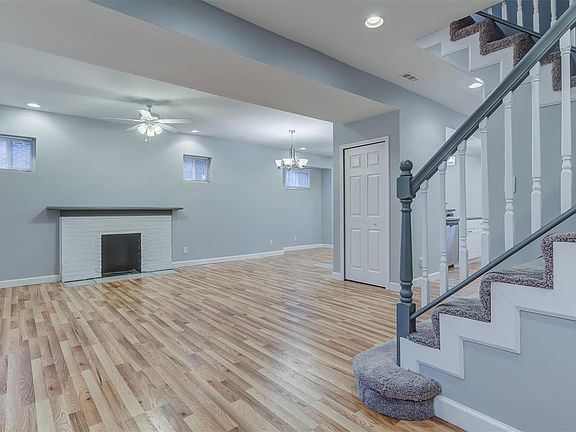 5th image of 3124 Geyer Ave