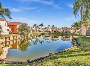 1072 SE 6th Ave, Dania Beach, FL 33004