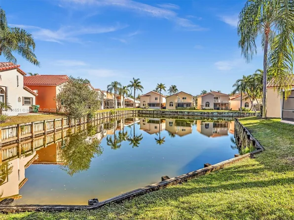 1072 SE 6th Ave, Dania Beach, FL 33004