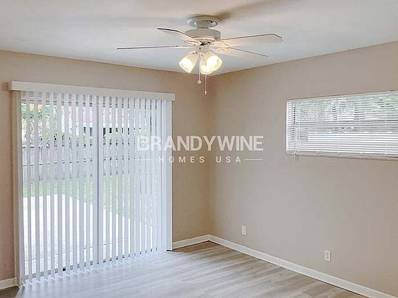 5th image of 1024 Hallwood Loop