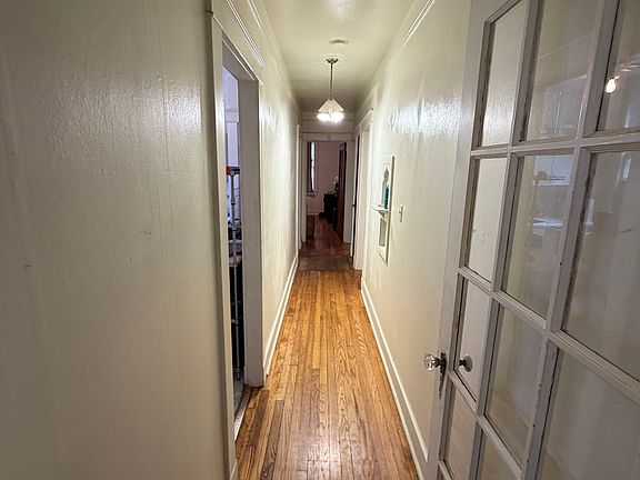 4th image of 910 Audubon St #910