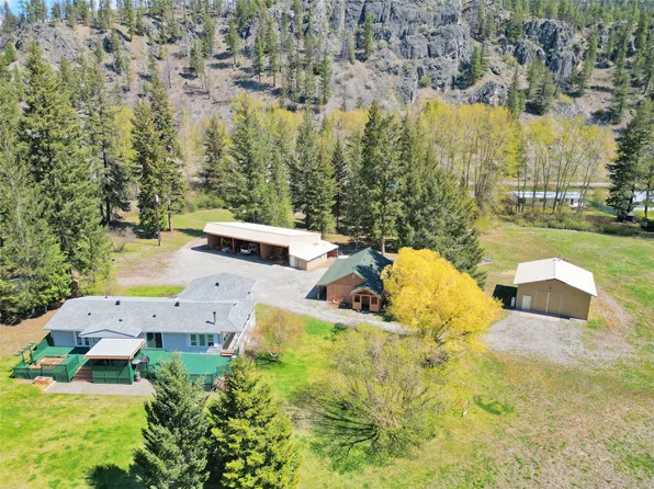 1094 Highway 5a, Princeton, BC V0X 2L0