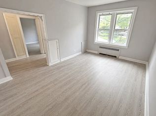 129 Scofield St #1, Newark, NJ 07106