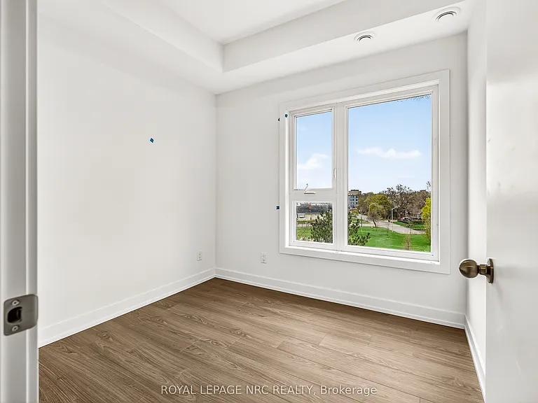 16 Melbourne Ave #312B — Photo 13