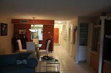 5th image of 20200 NE 34th Ct #61