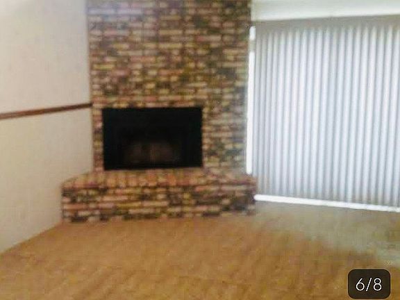 3rd image of 2279 N Recker Rd