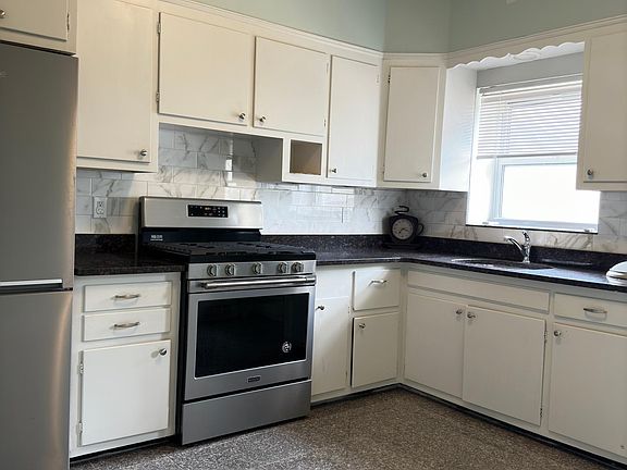 5th image of 1754 76th St APT 1