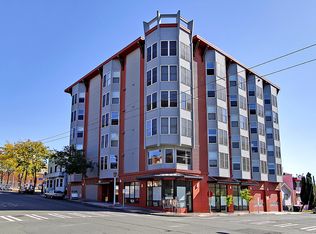705 S Weller St APT 601, Seattle, WA 98104