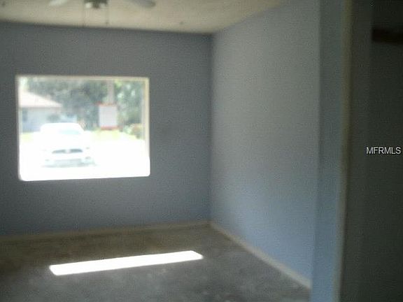 2nd image of 215 Citrus Ave